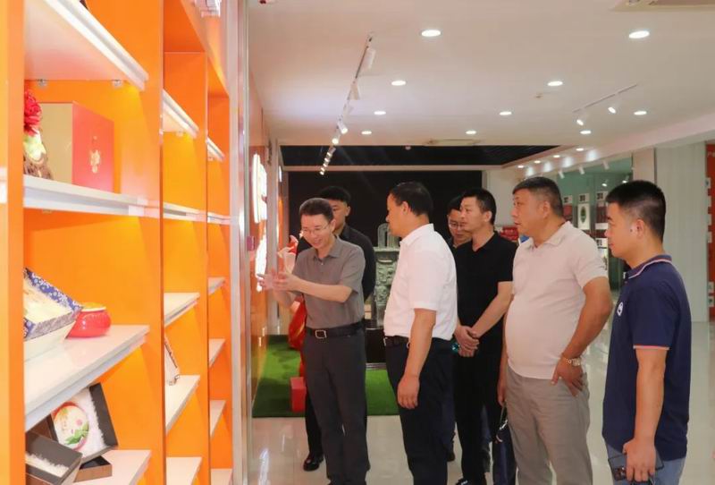 1692177793918307.jpg 640 (1).jpg